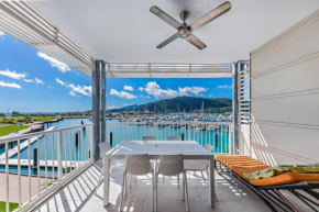 Seas the Day at the Marina Airlie Beach